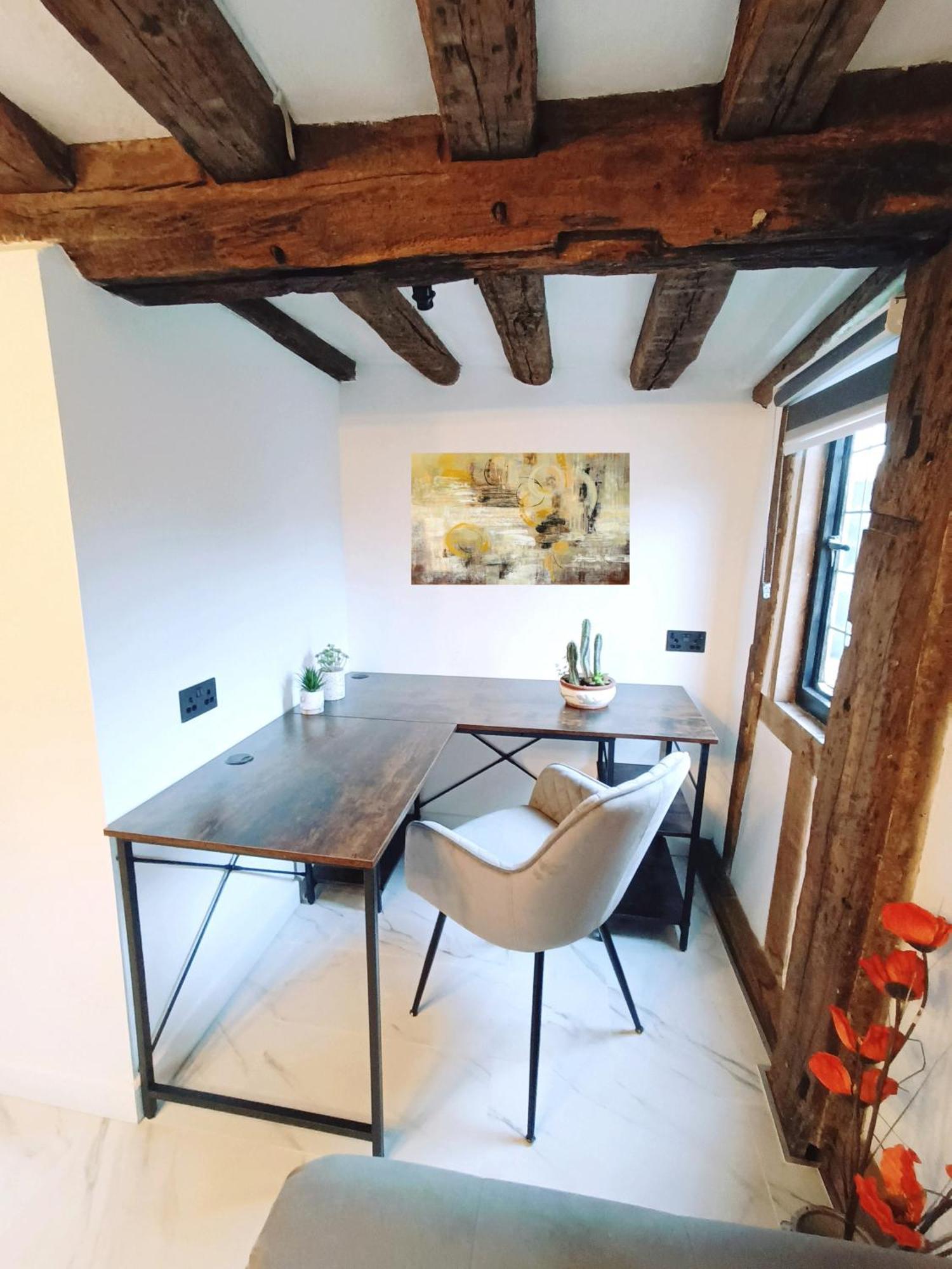 Stansted Airport Cottage Bishop's Stortford Exterior foto